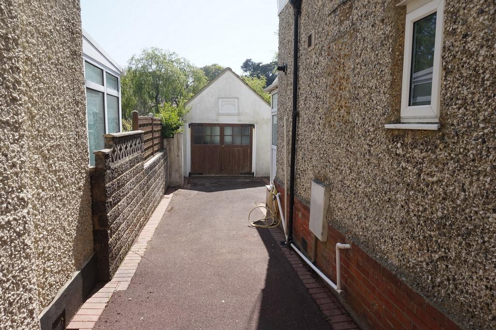 Drive way to Garage