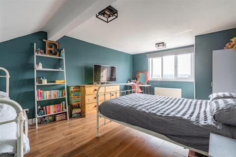 3 bedroom semi-detached house for sale, Waldegrave Road, Brighton