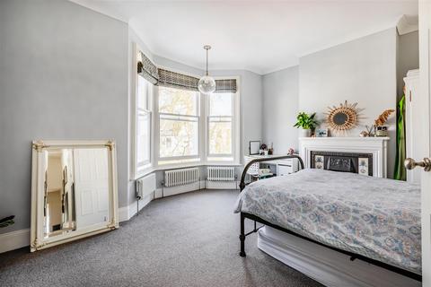 3 bedroom semi-detached house for sale, Waldegrave Road, Brighton