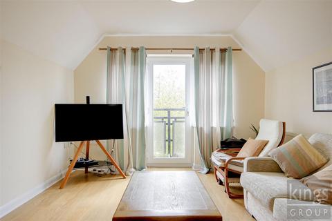 2 bedroom flat for sale, Southbury Road, Enfield