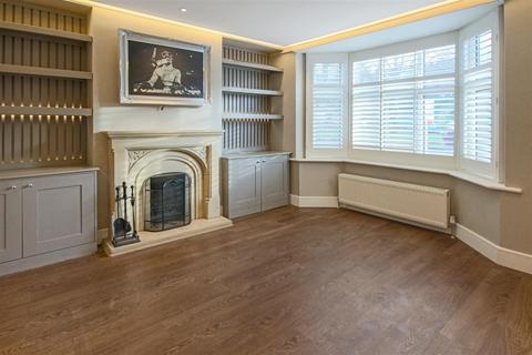 1 bedroom ground floor flat to rent, Carden Avenue, Brighton