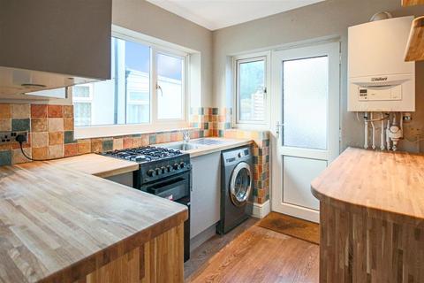 1 bedroom ground floor flat to rent, Carden Avenue, Brighton