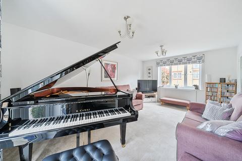 1 Collard Place, Hawkinge, Folkestone, CT18 7TY