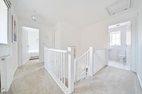 1 Collard Place, Hawkinge, Folkestone, CT18 7TY