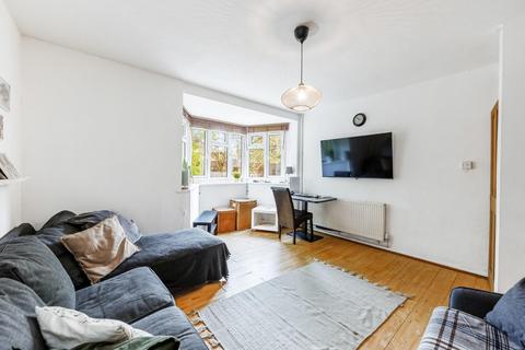 Flat 3, Edendale Creswick Road, London, W3 9HB