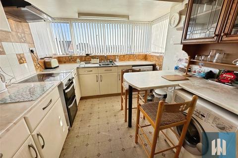2 bedroom bungalow for sale, Woodlands Road, Lepton, Huddersfield, HD8