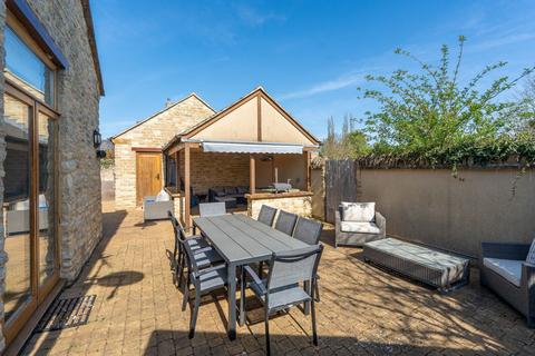 4 bedroom barn conversion for sale, Spring Hill Road, Begbroke, OX5