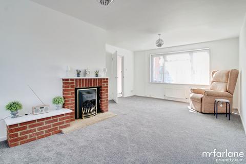 3 bedroom terraced house for sale, Taplow Walk, Swindon SN3