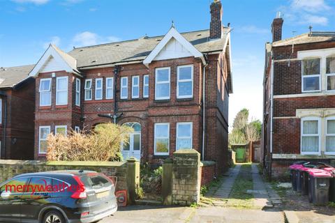 55 Godstone Road, Rotherham, S60 2PT