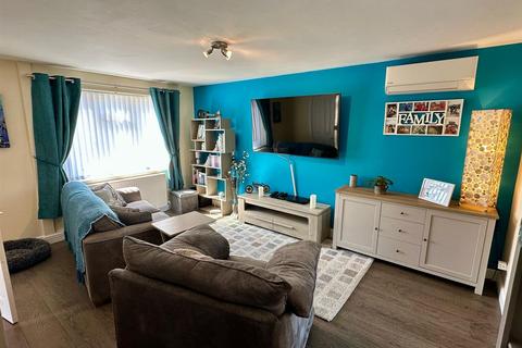 2 Bridle Road, Hereford, HR4 0PP