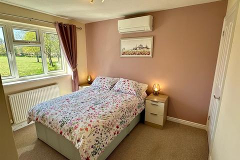 2 Bridle Road, Hereford, HR4 0PP