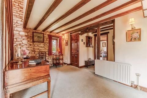 4 bedroom barn conversion for sale, Pershore Road, Little Comberton WR10