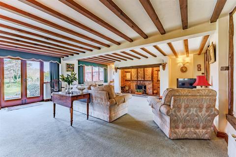 4 bedroom barn conversion for sale, Pershore Road, Little Comberton WR10
