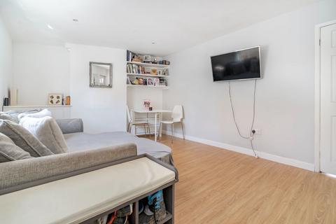 undefined, Royal Tunbridge Wells TN2