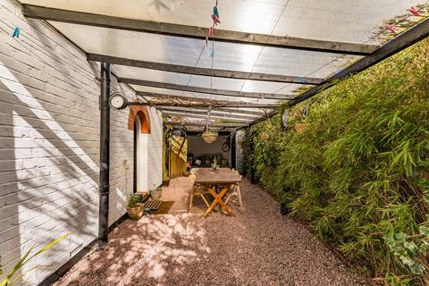4 bedroom detached house for sale, Austin Drive, Didsbury, Manchester, M20