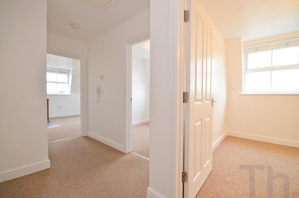 Hallway - Newport - Isle of Wight Estate Agents.JP