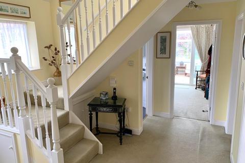 28 Farmanby Close, Thornton-le-dale, Pickering, YO18 7TD