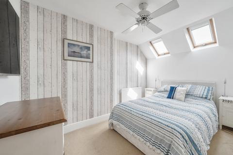 6, Park Close Clay Hill, Lyndhurst, SO43 7DE