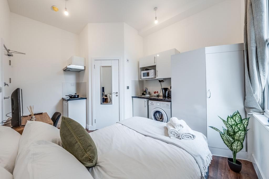 Welcome to a beautifully designed double bedroo...