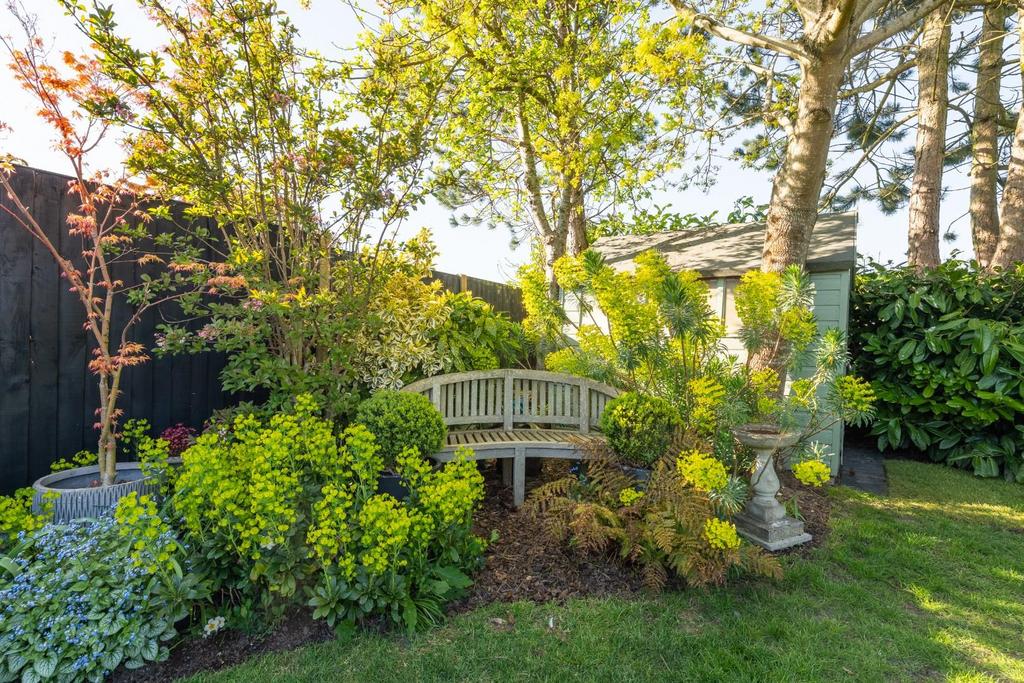 Garden-5.jpg
