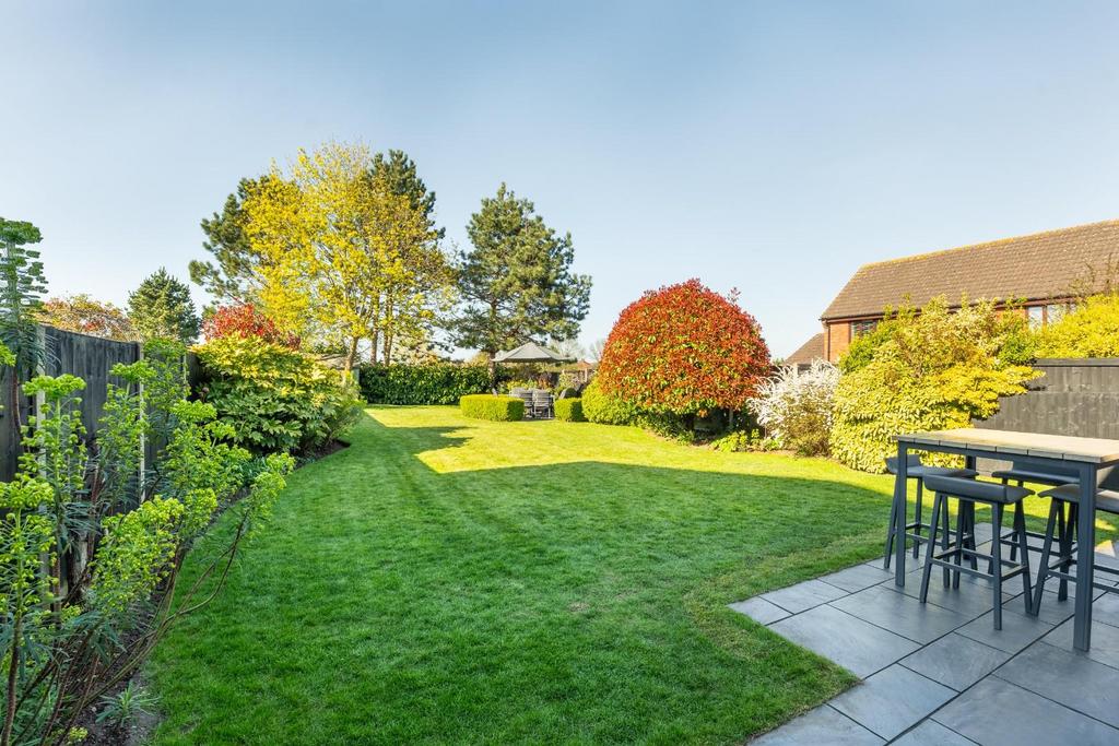 Garden-2.jpg