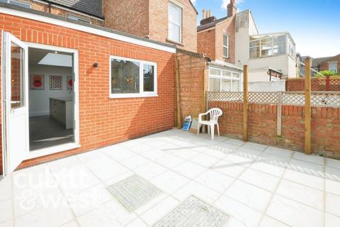 1 bedroom in a house share to rent, AVAILABLE WITH NO DEPOSIT Farlington Road Portsmouth PO2