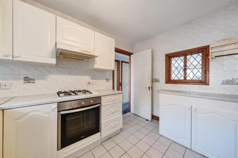 2 bedroom semi-detached bungalow for sale, Upper Brook Street, Oswestry