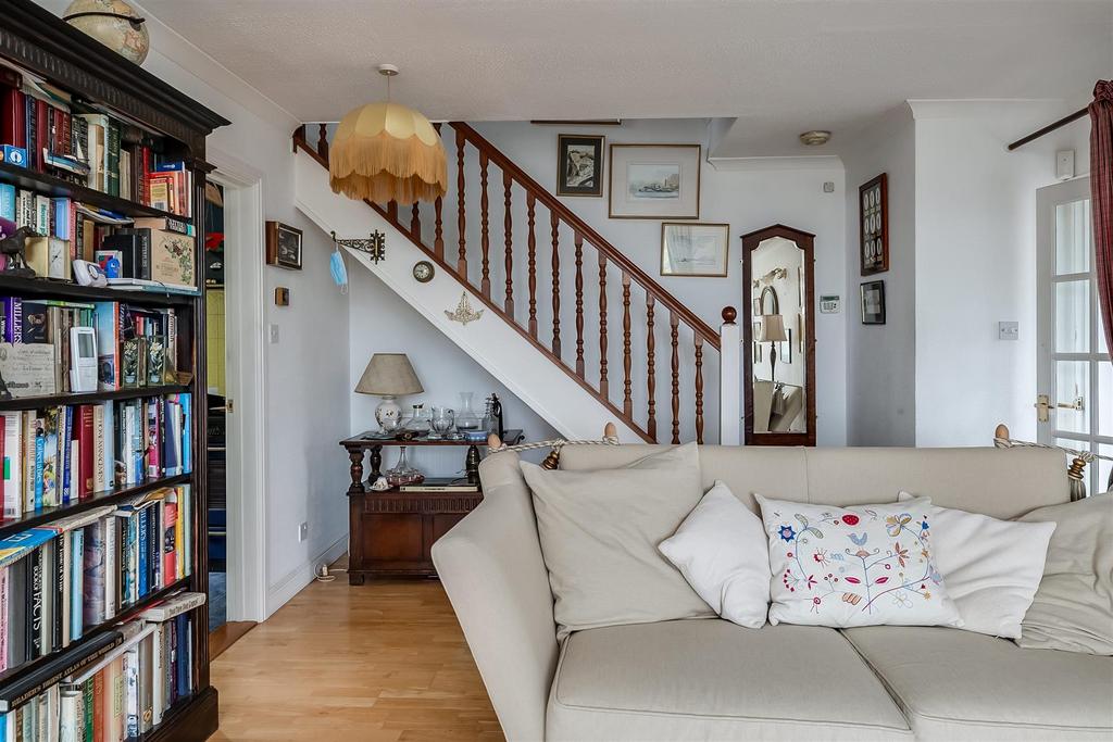 Living Room 4