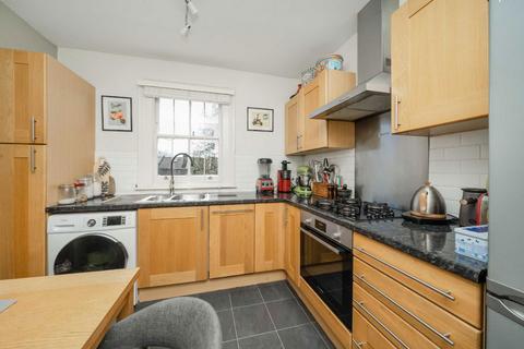 1 bedroom flat for sale, Maygrove Road, London NW6