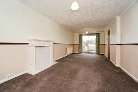 10 Bignor Place, Sheffield, S6 1JE