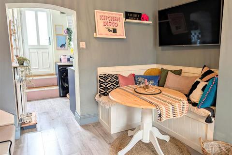 2 bedroom terraced house for sale, 96 Hereford Road, Shrewsbury, SY3 7RA