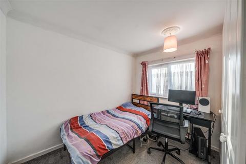 92 Attlee Drive, Dartford, DA1 5DW