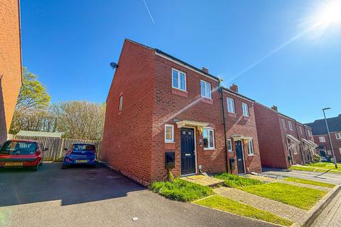 100 Grove Gate, Staplegrove, Taunton, TA2 6DF