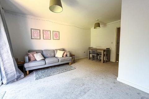100 Grove Gate, Staplegrove, Taunton, TA2 6DF