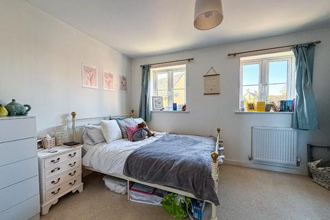 100 Grove Gate, Staplegrove, Taunton, TA2 6DF