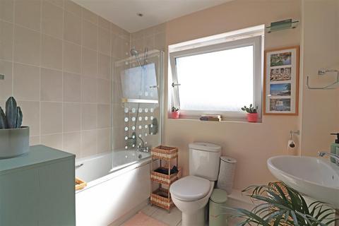undefined, Burrage Road, Redhill