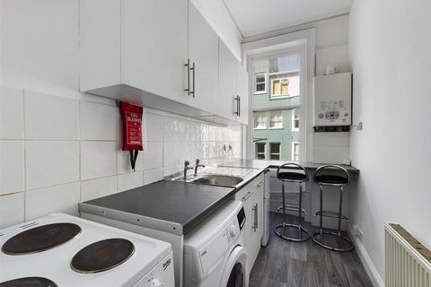 2 bedroom flat to rent, FFF, Broad Street, Brighton