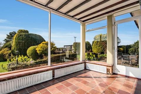 3 bedroom detached house for sale, Spinney Rise, Toton, Nottingham, Nottinghamshire, NG9