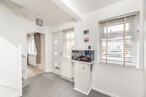 73 Church Close, Pool In Wharfedale, Otley, LS21 1LW