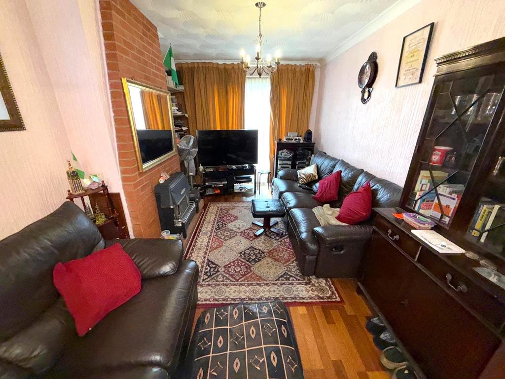 Through Lounge