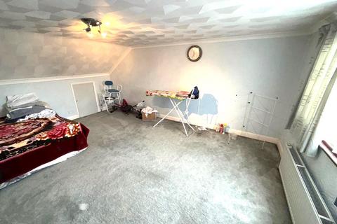 54 Gloucester Avenue, Welling, DA16 2LJ