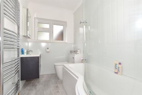 3 bedroom semi-detached house for sale, Brantwood Road, Bexleyheath DA7