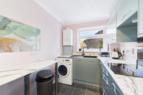 2 bedroom apartment for sale, Sycamore Close, Christchurch, Dorset, BH23