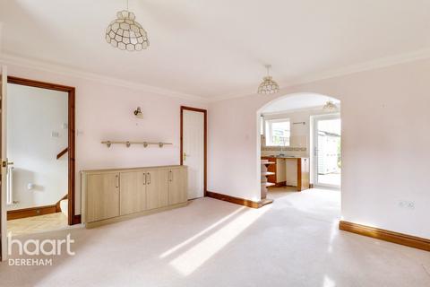 2 bedroom terraced house for sale, Honeysuckle Drive, Dereham