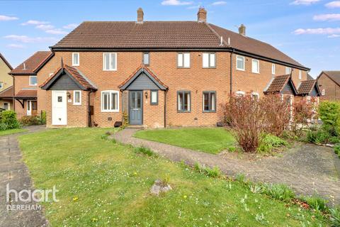 2 bedroom terraced house for sale, Honeysuckle Drive, Dereham