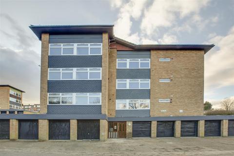 undefined, Chairborough Road, High Wycombe HP12