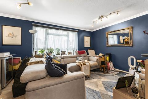 2 bedroom maisonette to rent, Mansford Street, London, E2