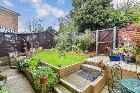 3 bedroom semi-detached house for sale, Ingle Road, Chatham ME4
