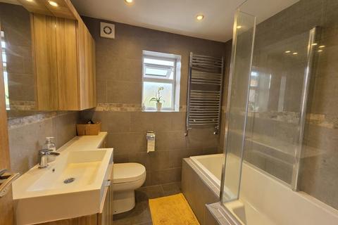 4 bedroom detached house to rent, Woose Hill,  Wokingham,  RG41