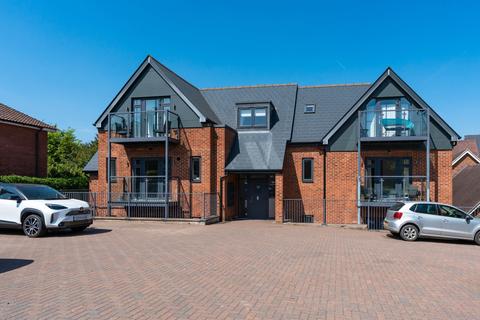 2 bedroom apartment to rent, The Gables, 6 Cumnor Hill, Oxford, Oxfordshire, OX2